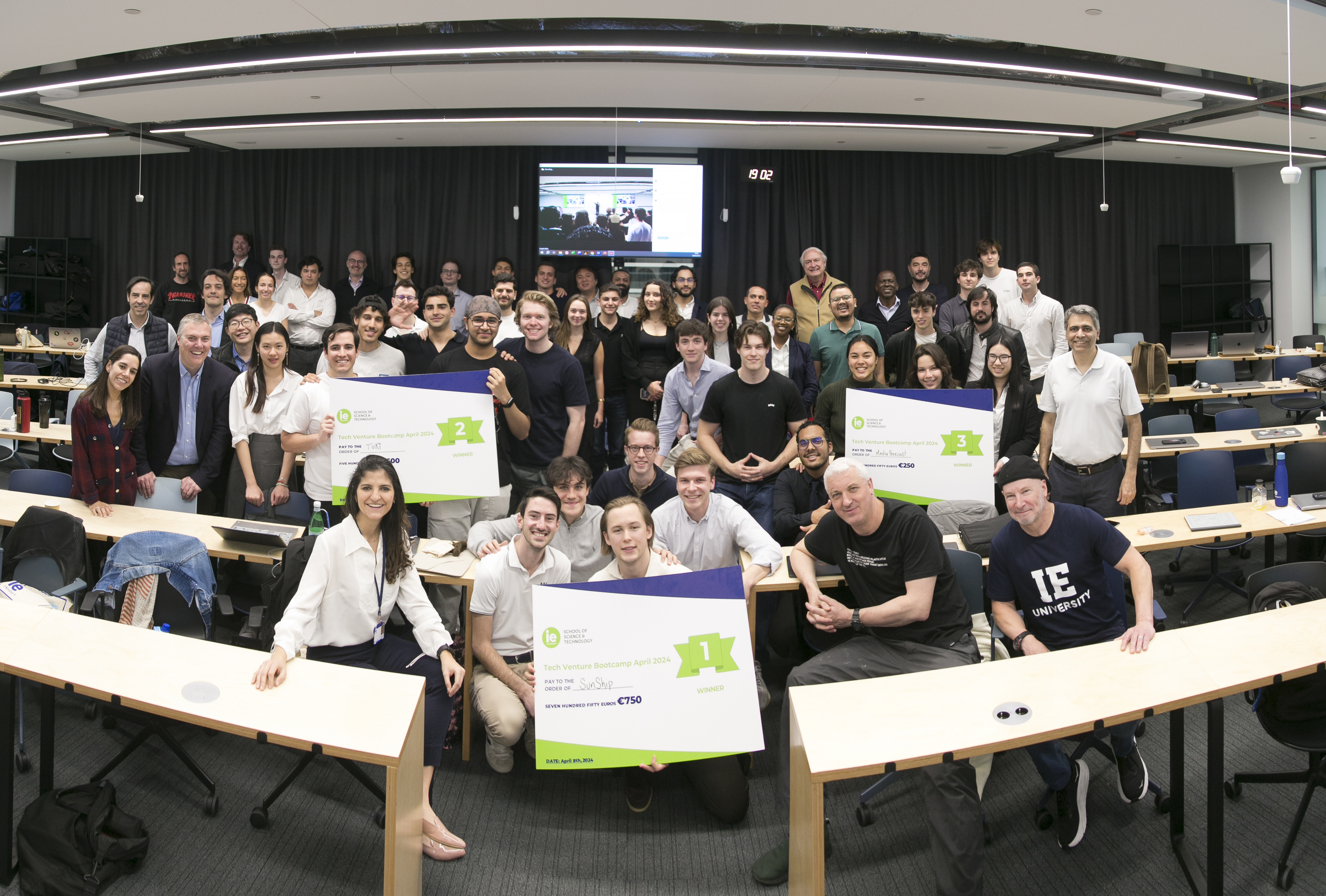 2025 Hackathon by NTT Data